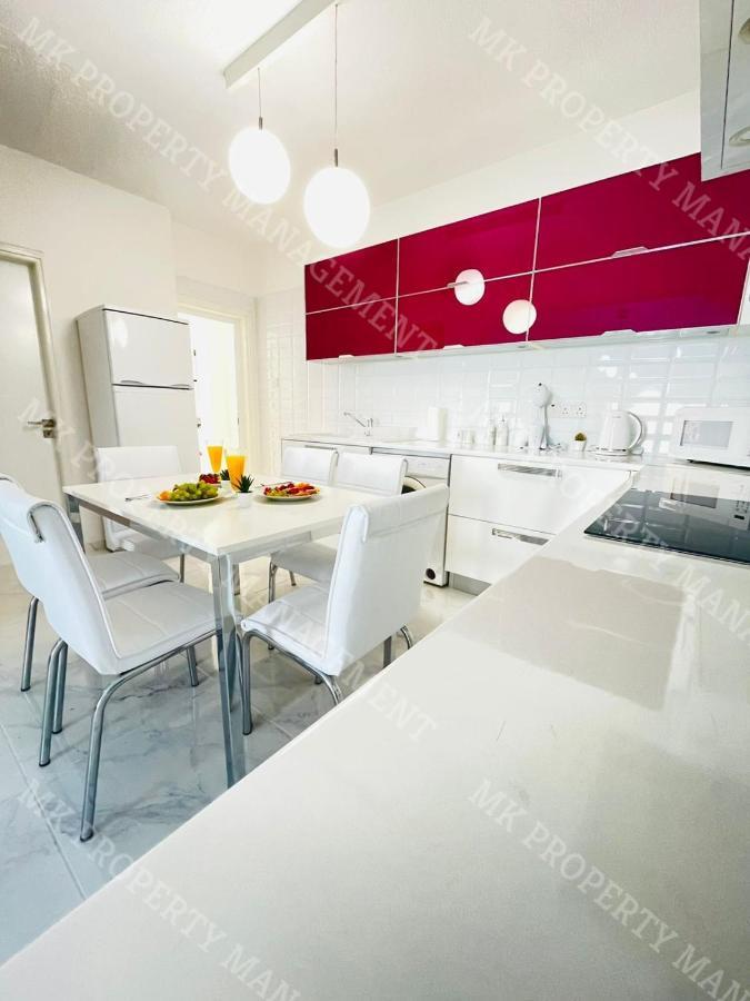 Milos City Center Apt. 32 Larnaca Exterior photo